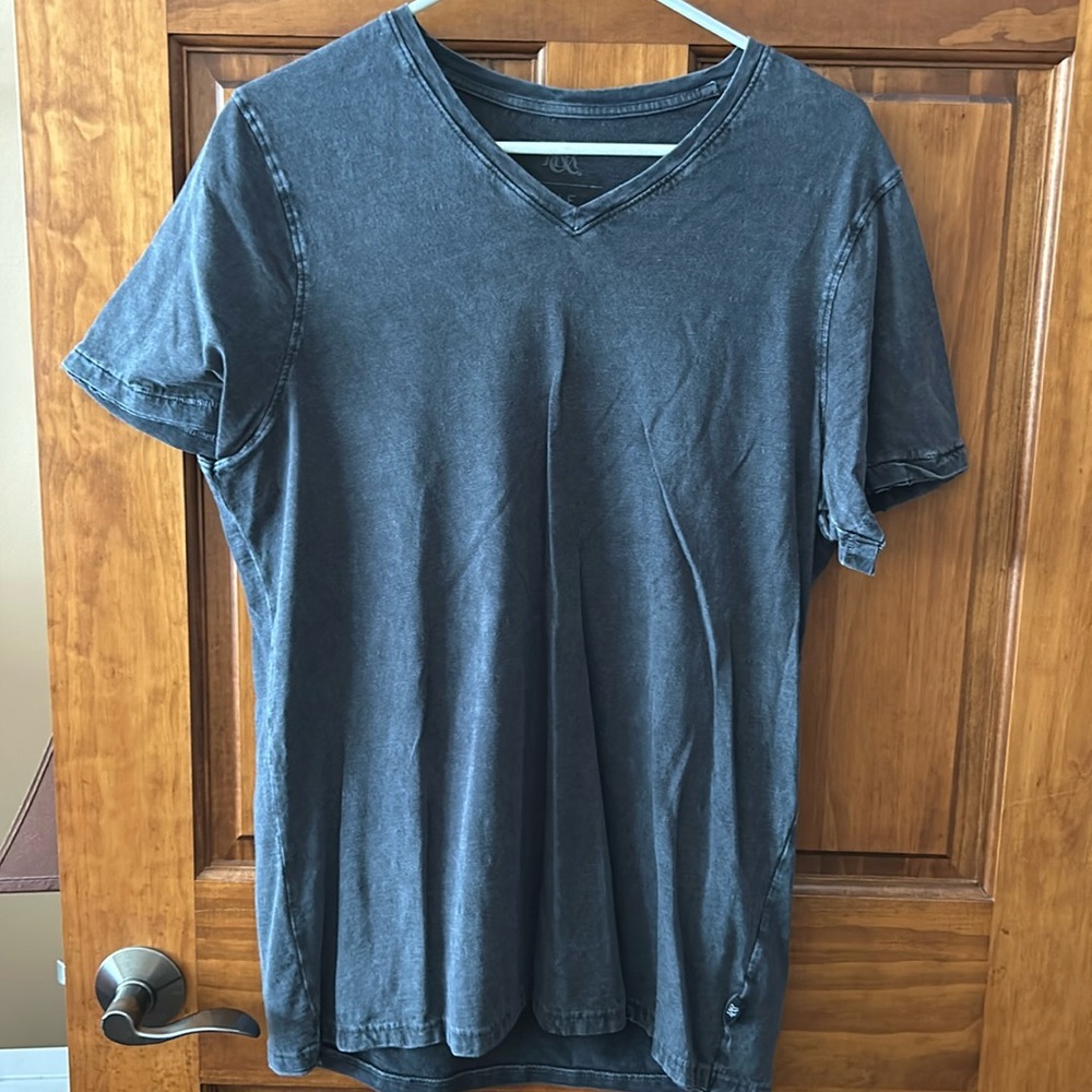 Rock & Republic Tee